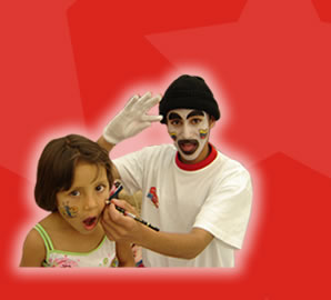 Gimnasio infantil, payasos, mimos y talleres recreativos.